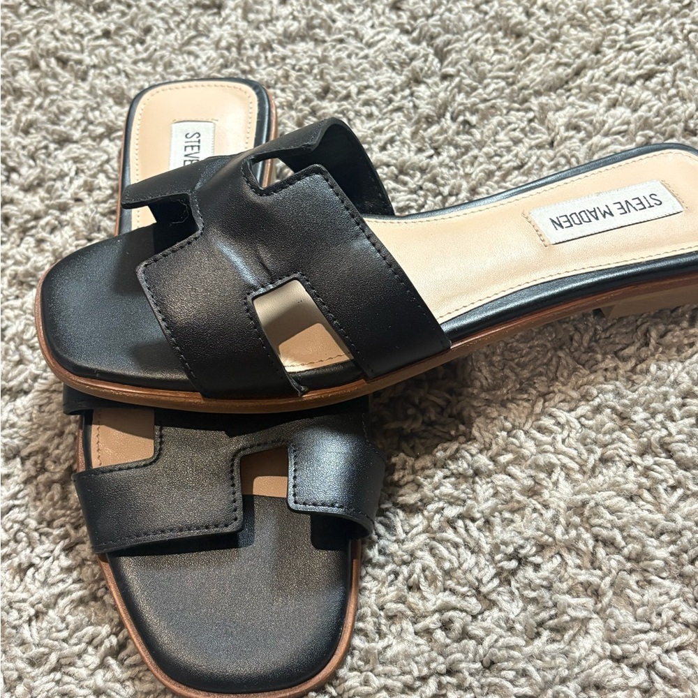 Steve Madden Black Leather Slide Sandals